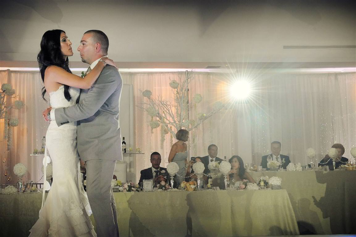 astonishing wedding reception bride groom first dance moment colored photo by lavimage montreal