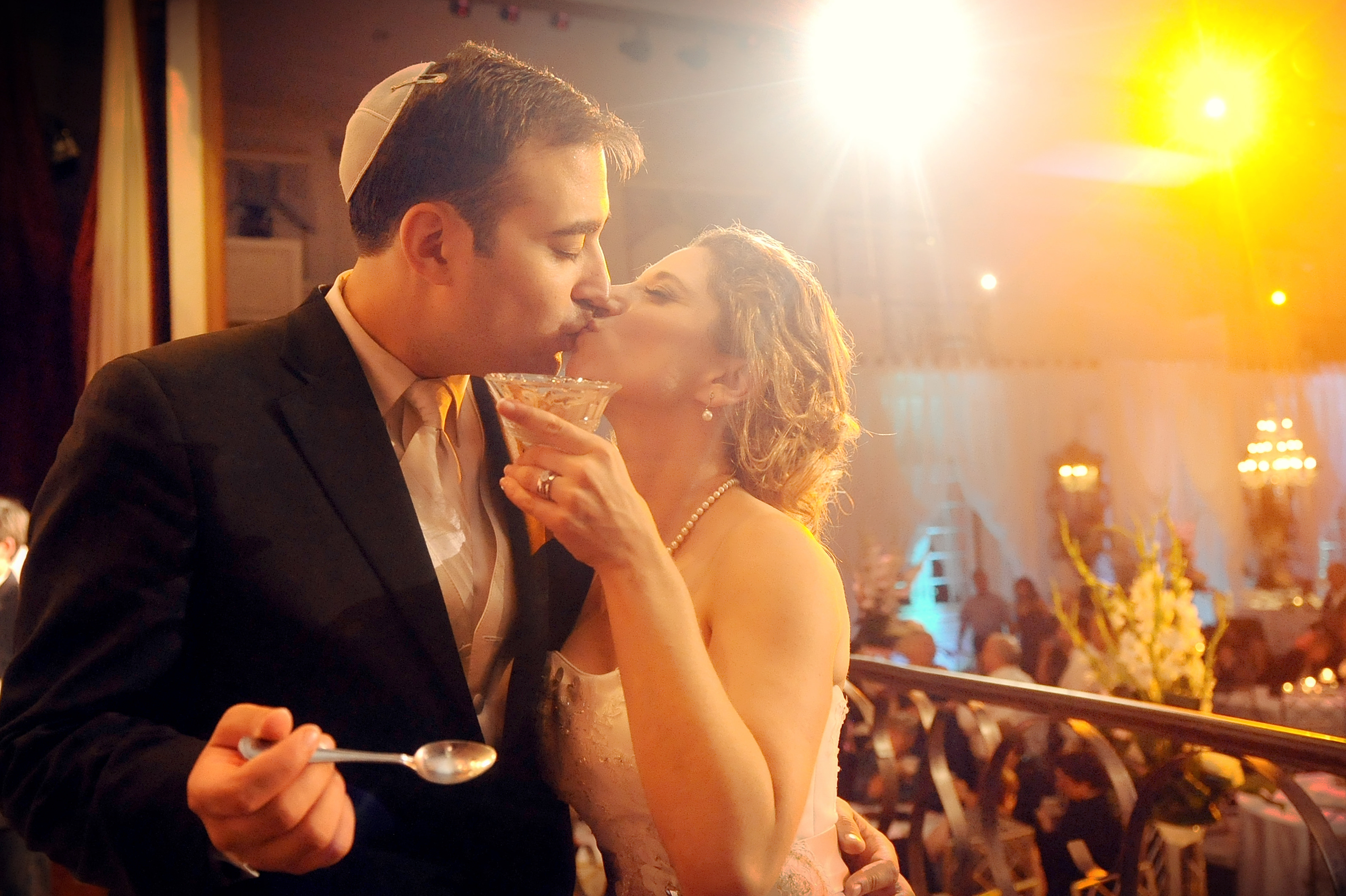 charming wedding reception bride groom romantic kiss colored wedding photo by lavimage montreal