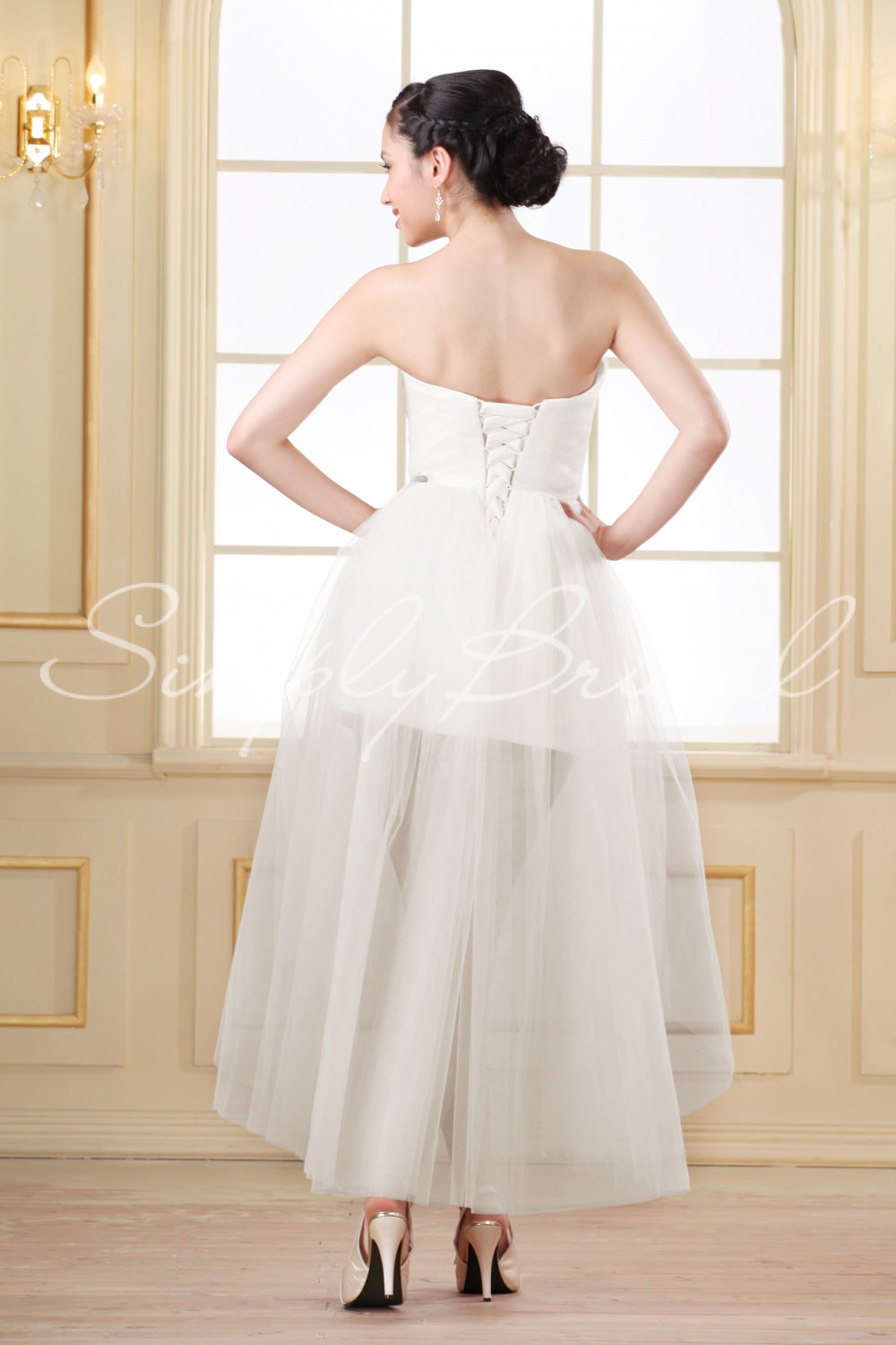 2013 wedding dress trends dress back lacing guest post by lavimage montreal