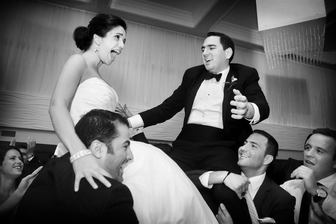 black and white wedding pictures couple gouests emotional moment by lavimage montreal