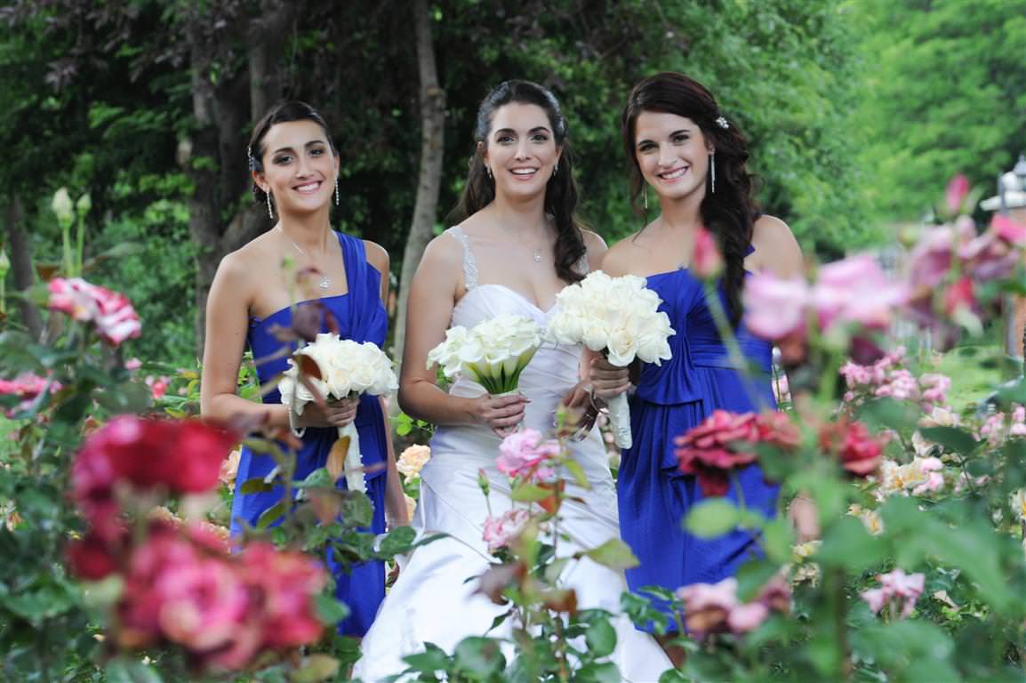 colorful wedding photos bride bridesmaids garden flowers by lavimage montreal