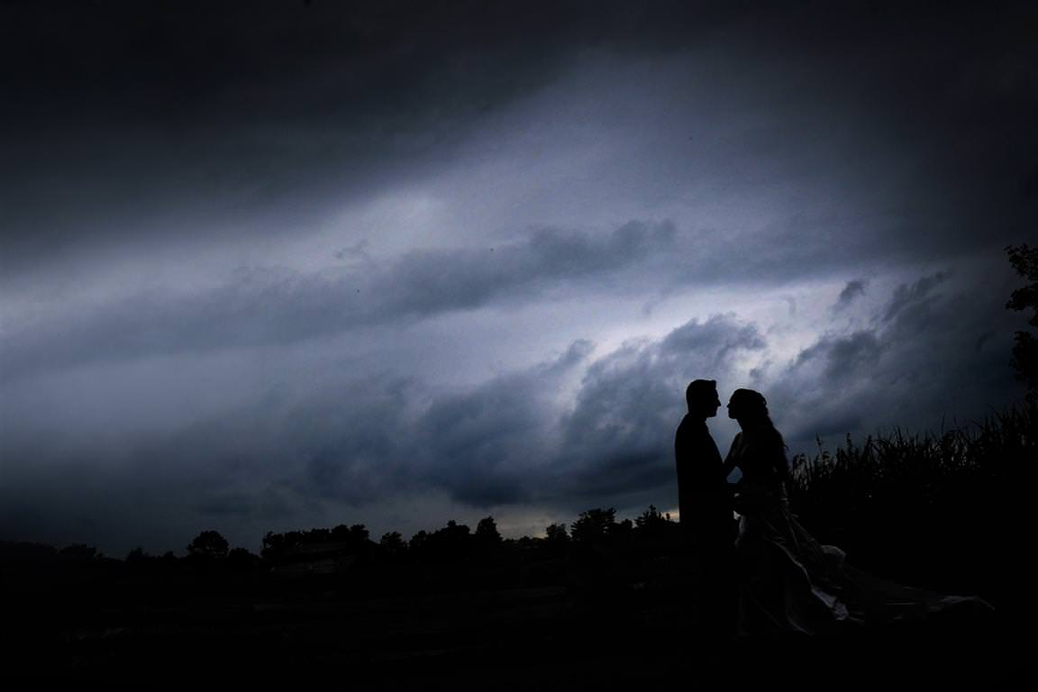 colorful wedding photos couple together silhouette evening sky by lavimage montreal