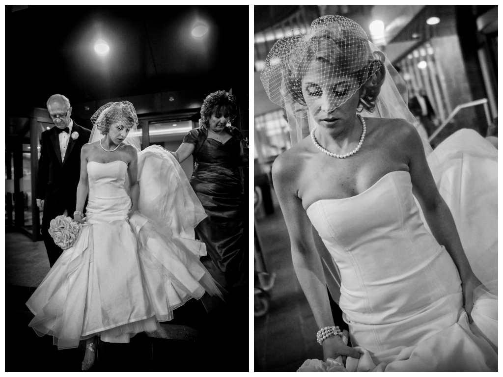 black white wedding photos bride parents by lavimage montreal