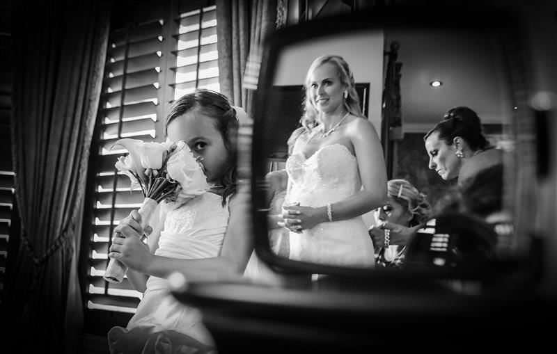 Bride gets ready. Surprise wedding at the Golf St Raphael wedding. Photography by La V image wedding photographer Montreal.
